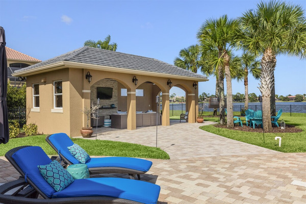 Cabana with summer kitchen built by Echelon Builders