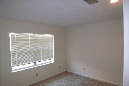 Before - The 4th bedroom suffered from the same downfalls of the other three