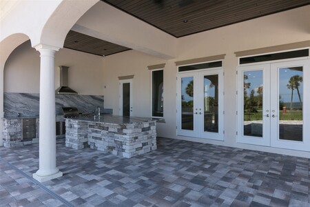 Merritt Island Waterfront Home - image