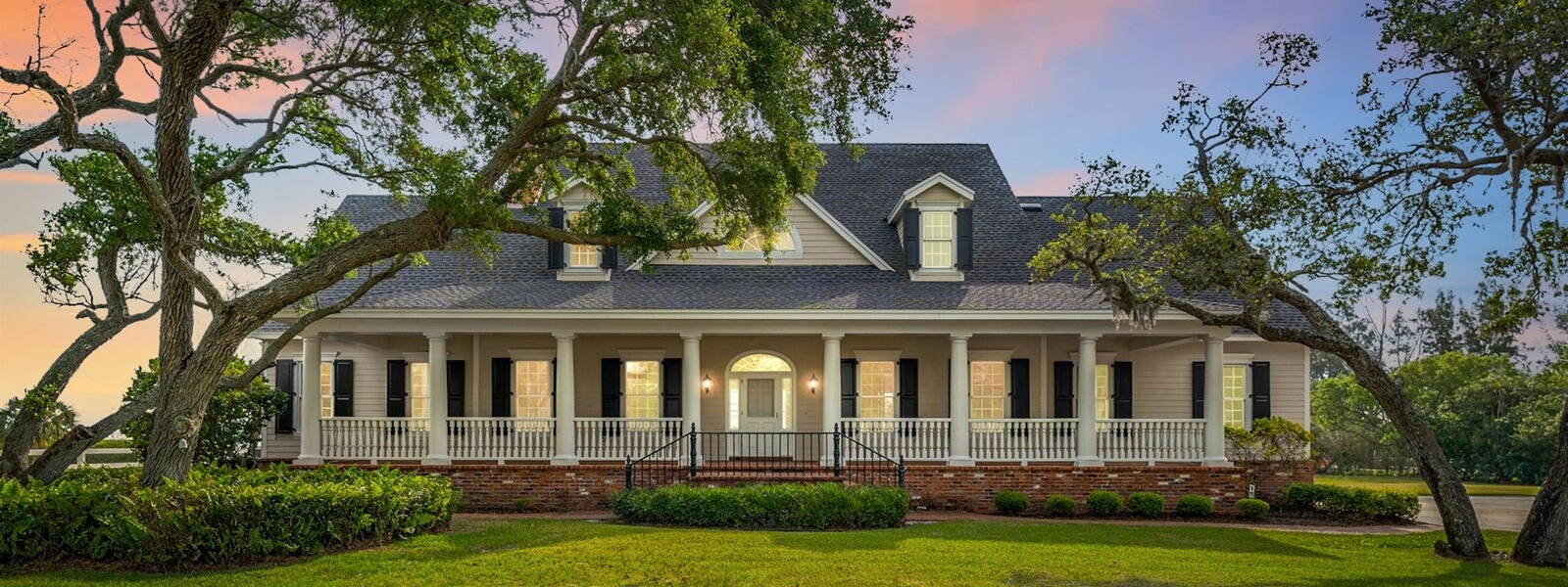 9490 S. Tropical Trail