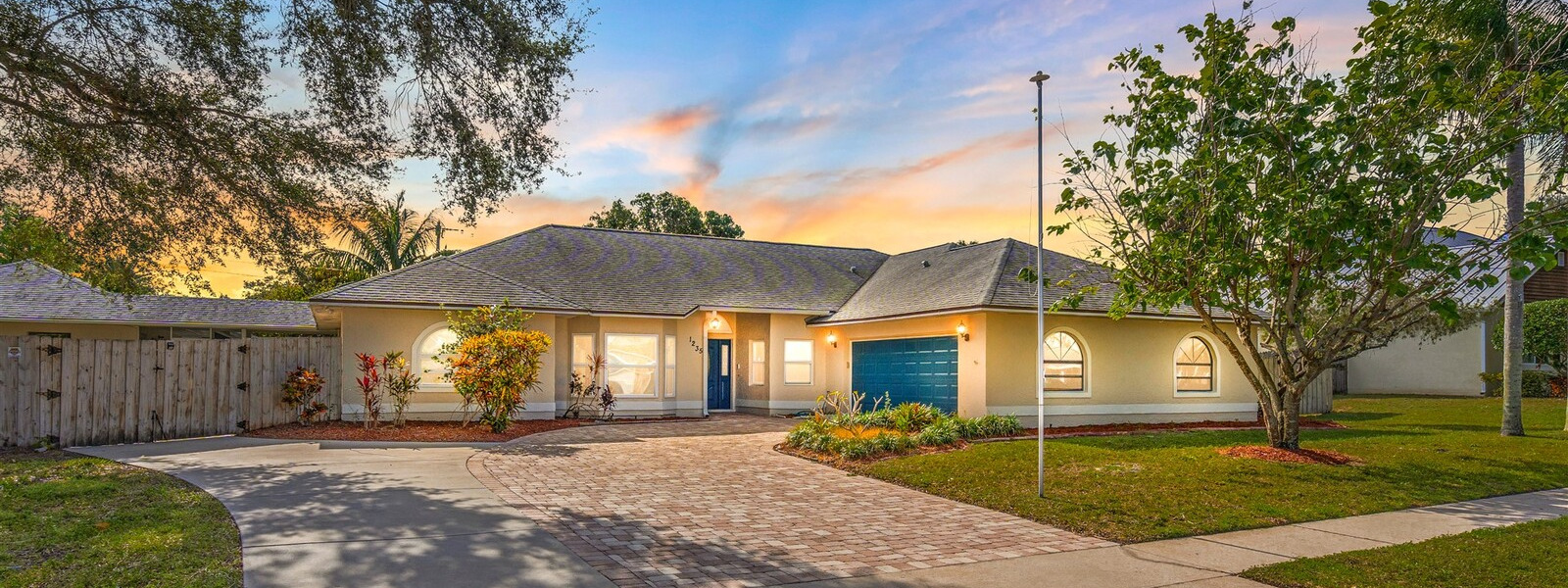 1235 Two Oaks Blvd.