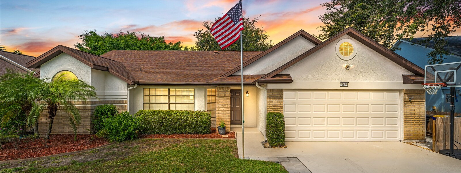 967 Pelican Lane