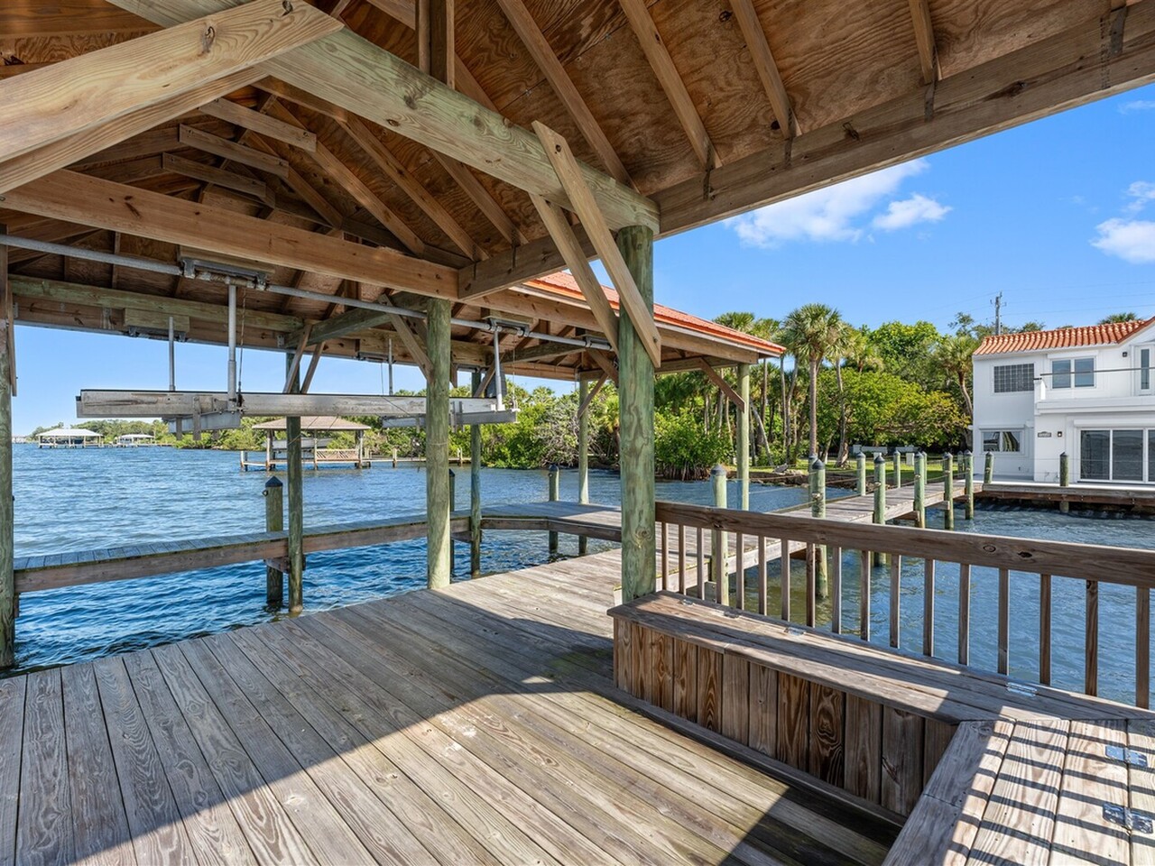 10285 S Tropical Trail