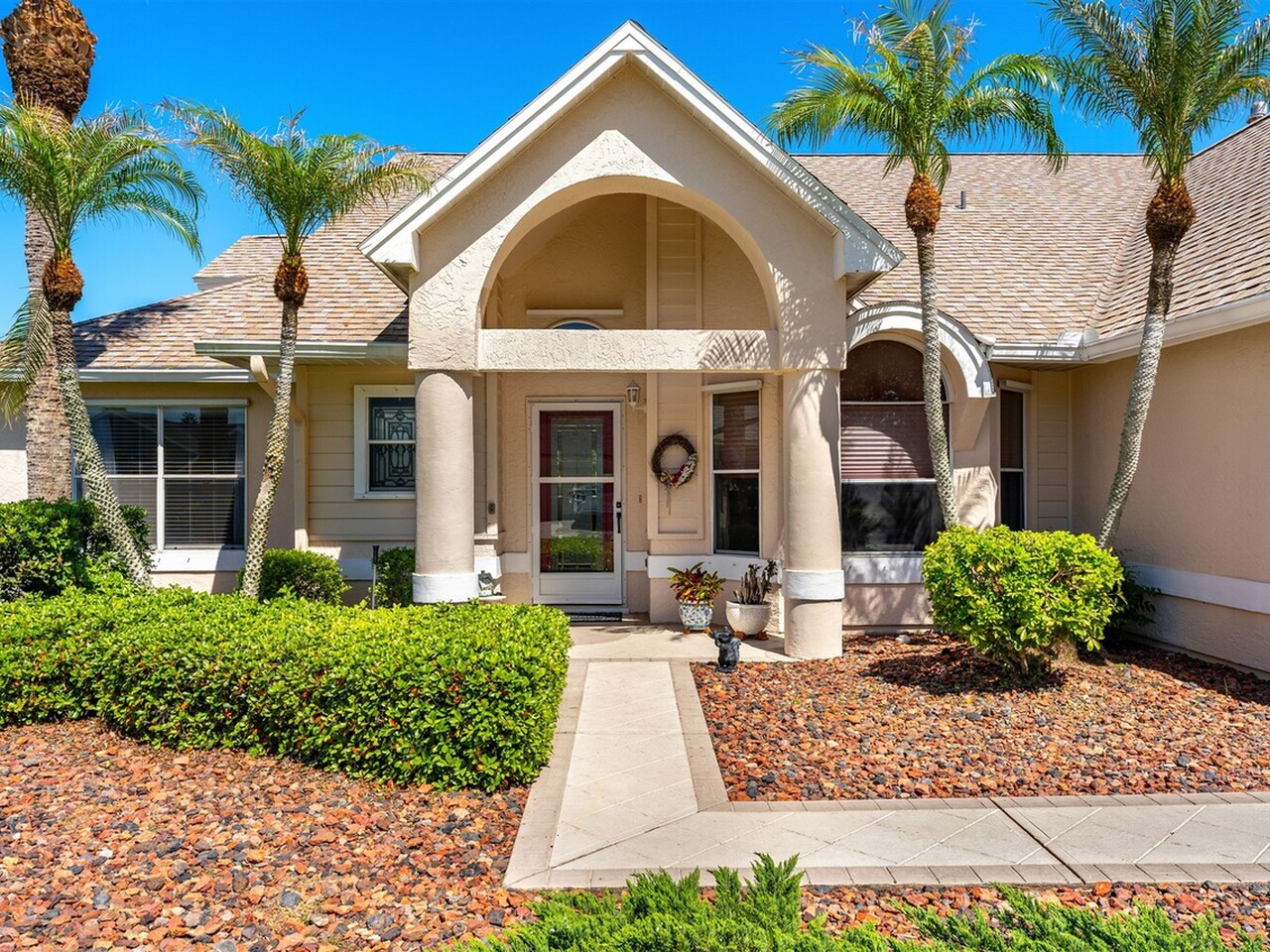 1072 Spanish Wells Drive