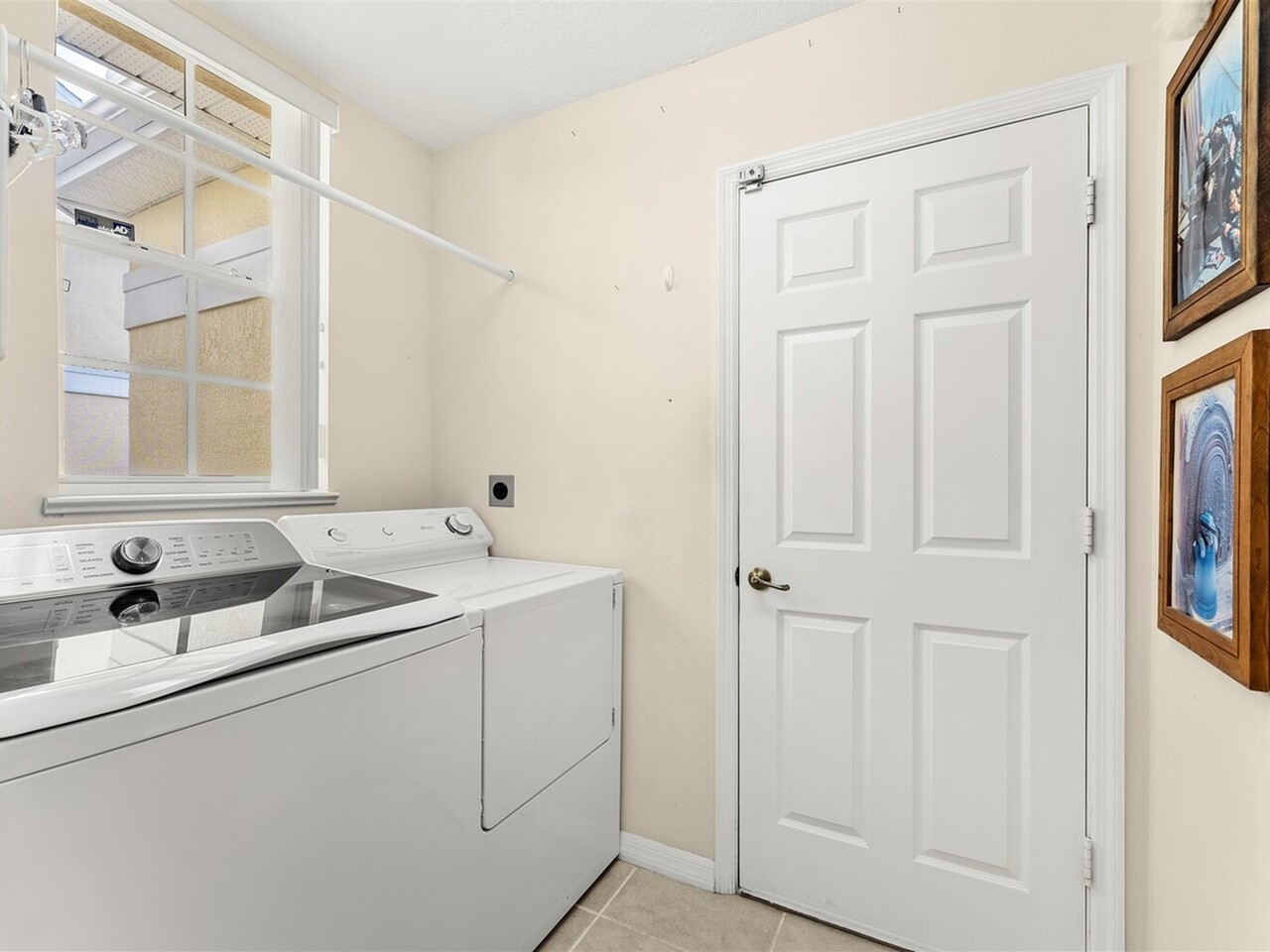 1120 Royal Fern Drive