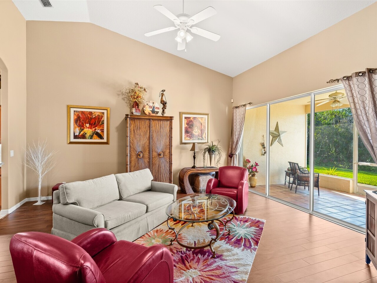 1193 Honeybee Lane