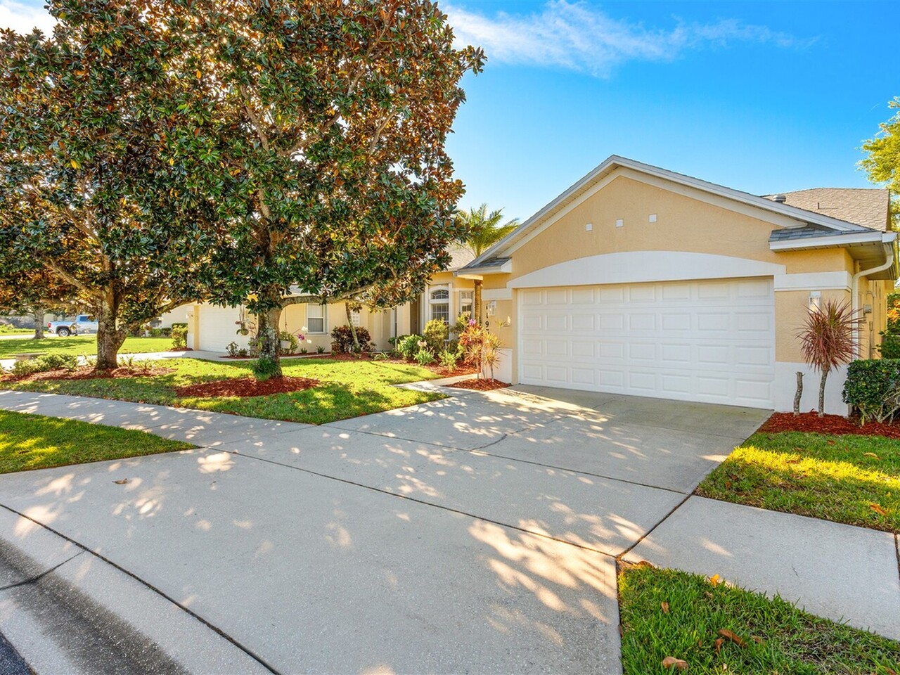 1193 Honeybee Lane