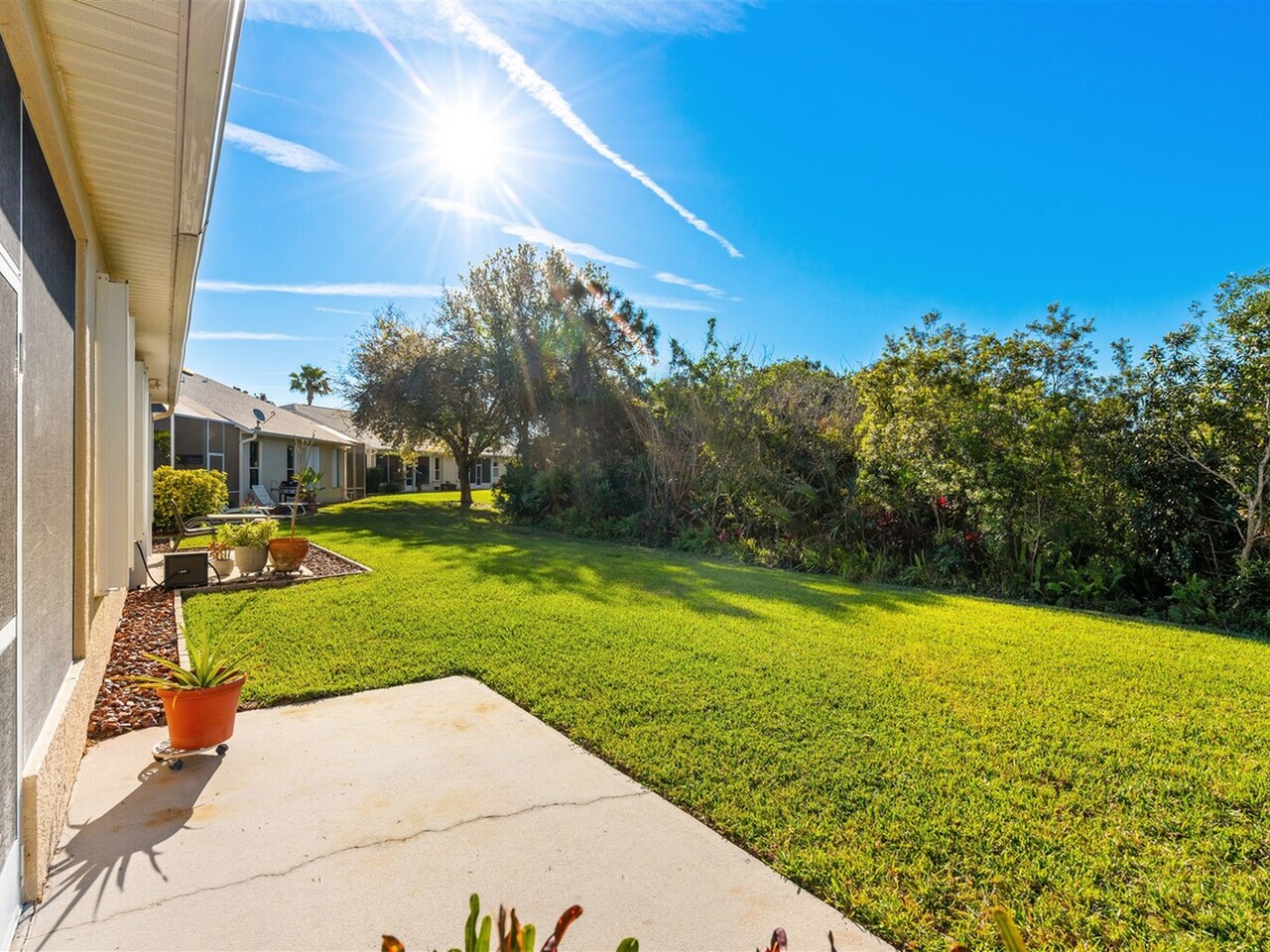 1193 Honeybee Lane