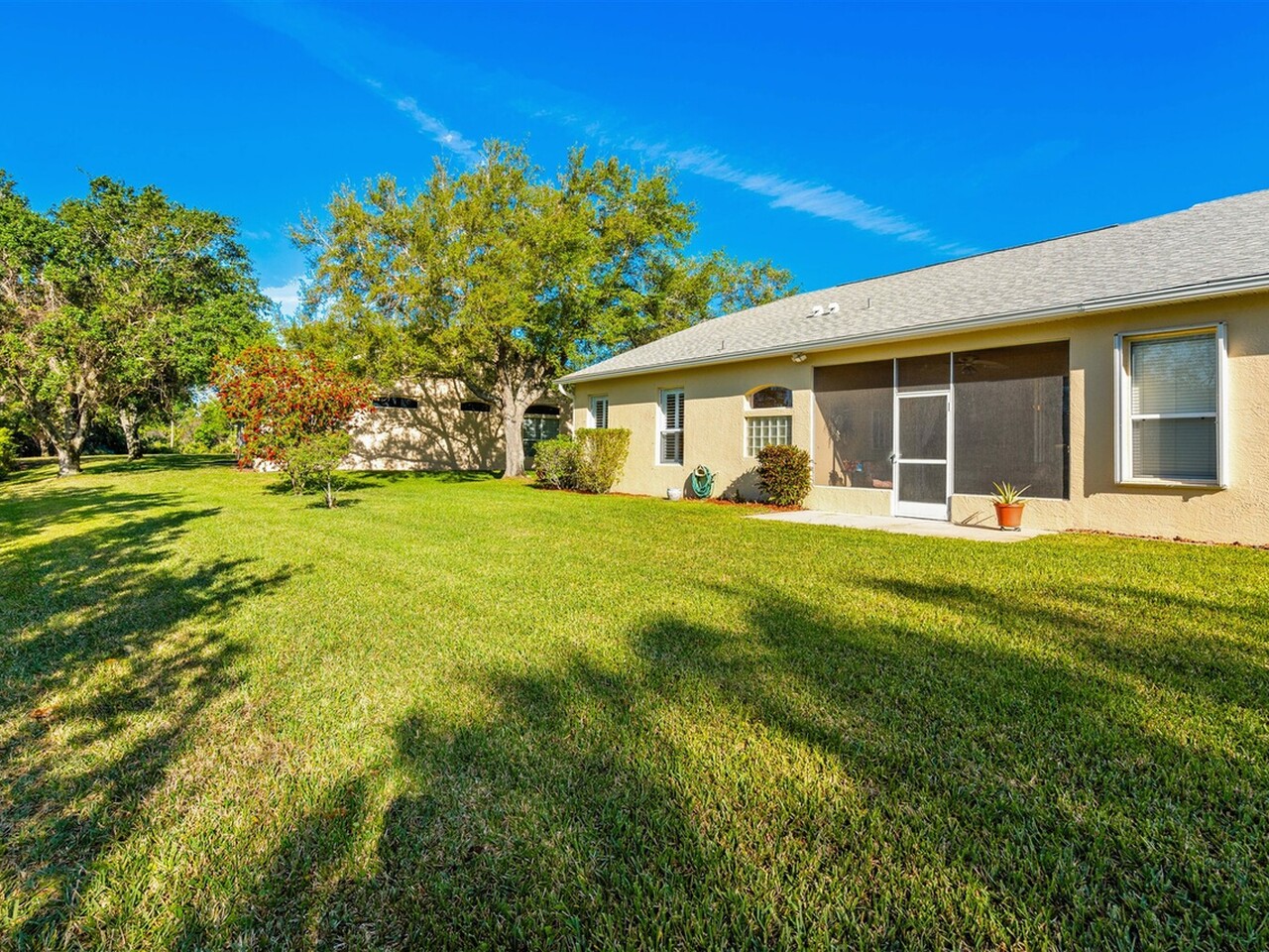 1193 Honeybee Lane