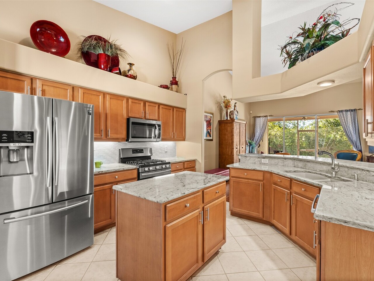 1193 Honeybee Lane