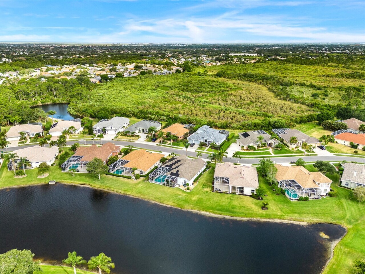 1210 Starling Way
