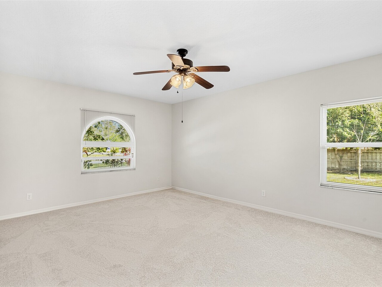1235 Two Oaks Blvd.