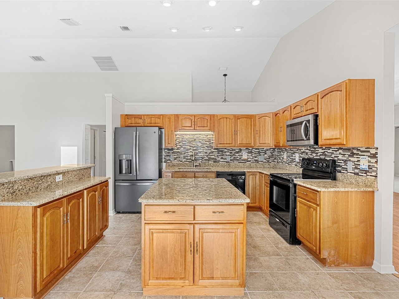 1235 Two Oaks Blvd.