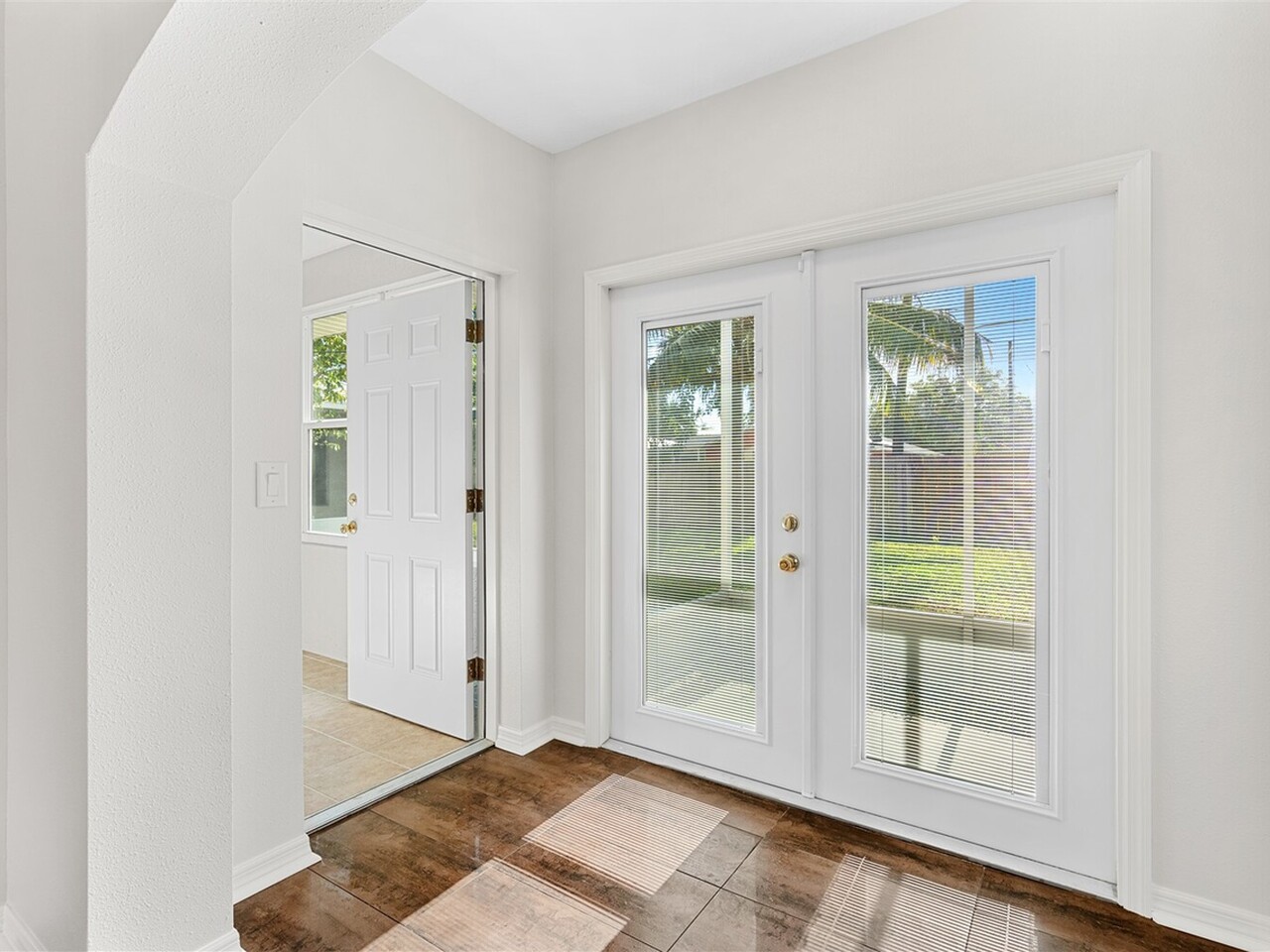 1235 Two Oaks Blvd.