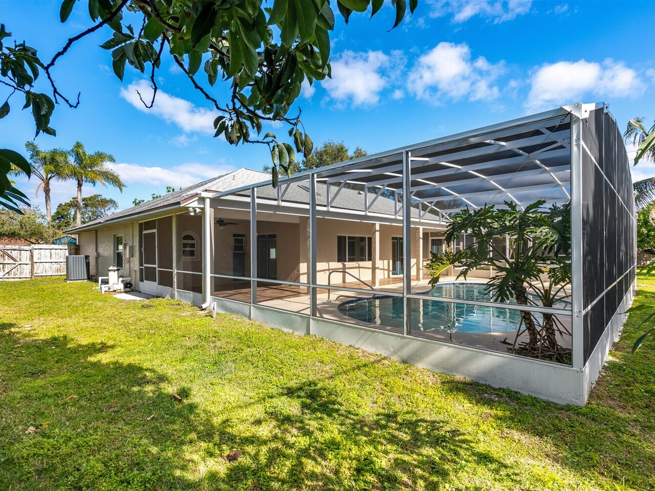 1235 Two Oaks Blvd.
