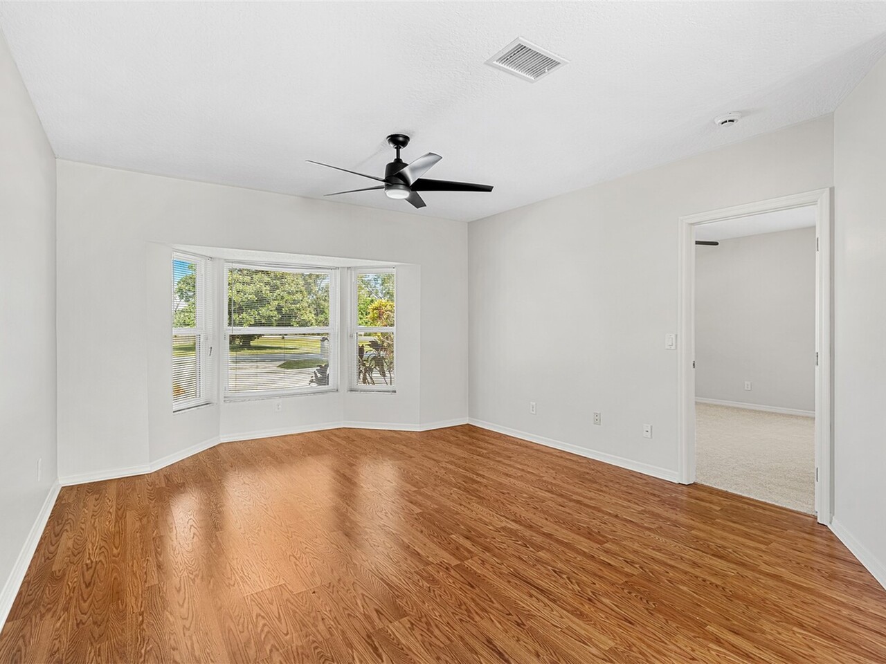 1235 Two Oaks Blvd.