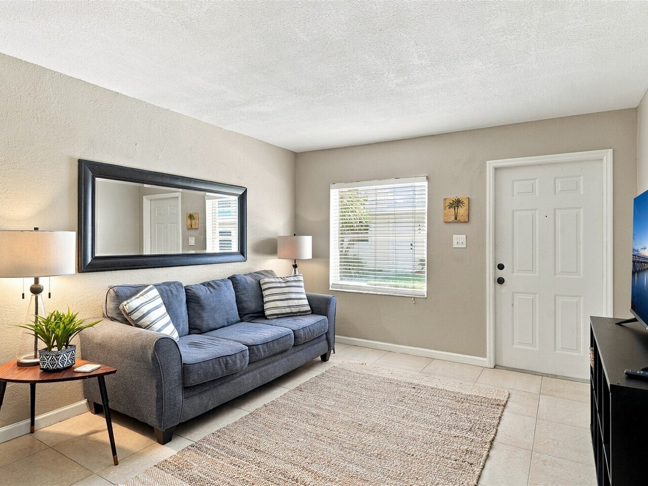 130 Roosevelt Avenue 106