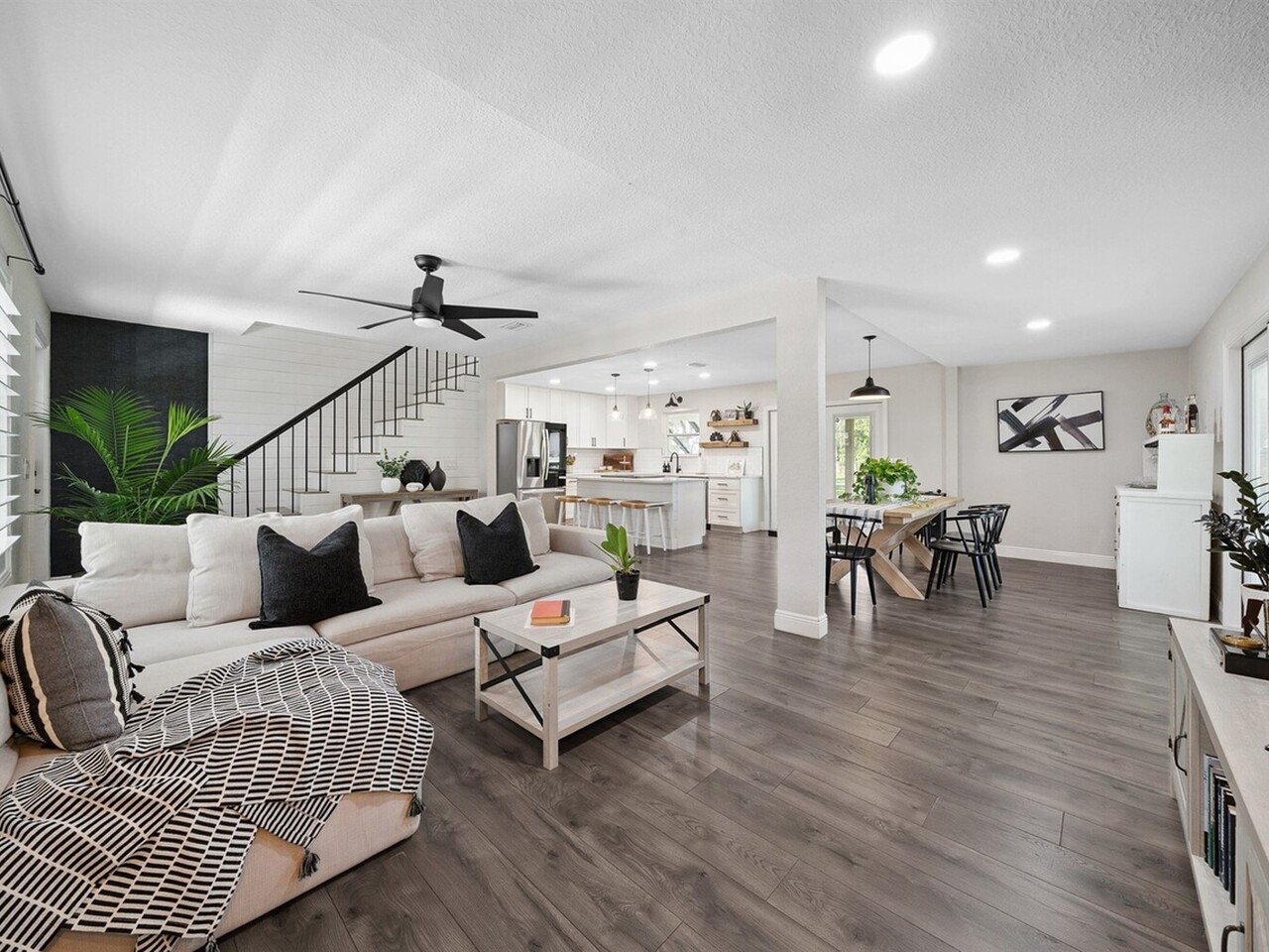 1325 Friday Road