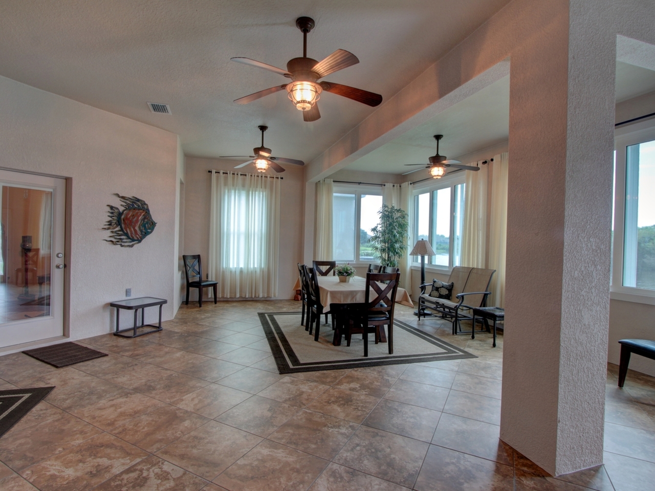 1446 Grand Isle Blvd