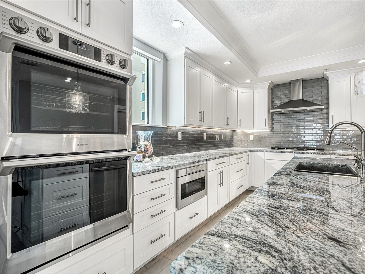 1625 N Highway A1A 202