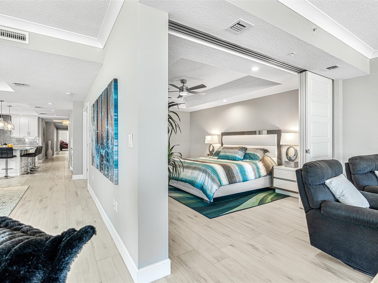 1625 N Highway A1A 202