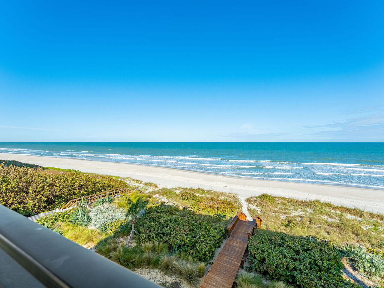 1625 N Highway A1A 401