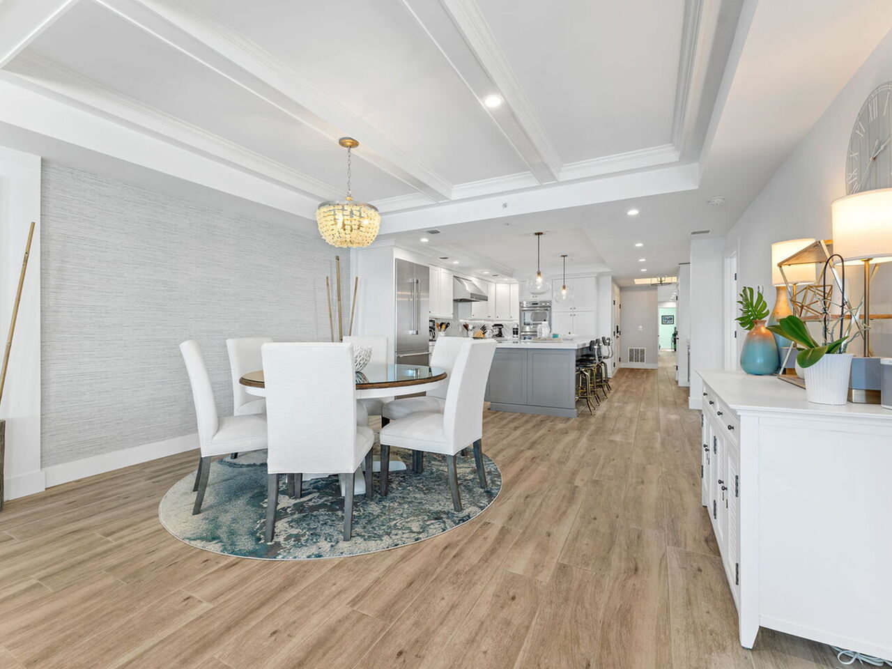 1625 N Highway A1A 401