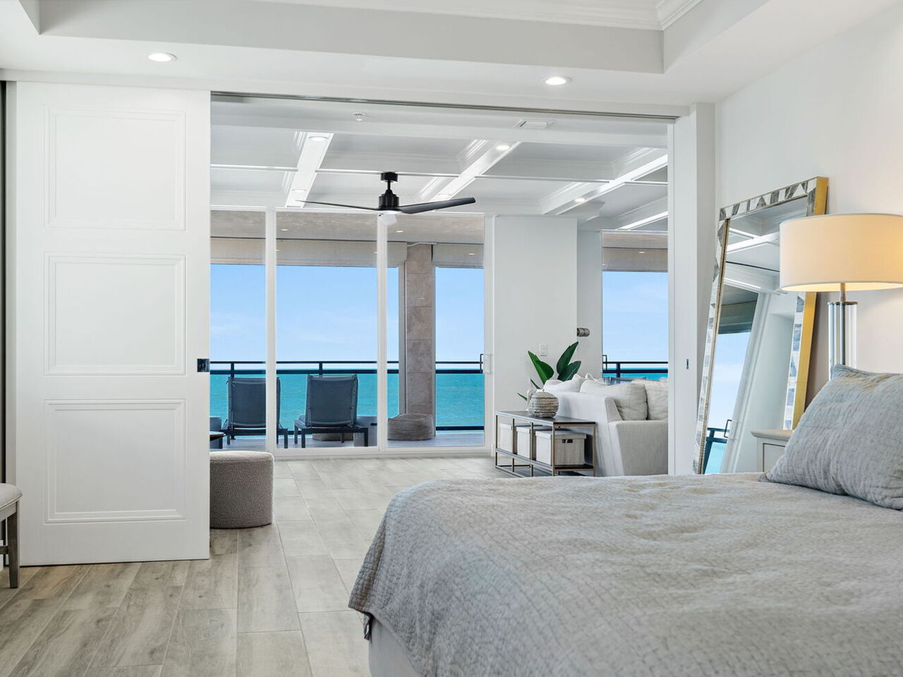 1625 N Highway A1A 401