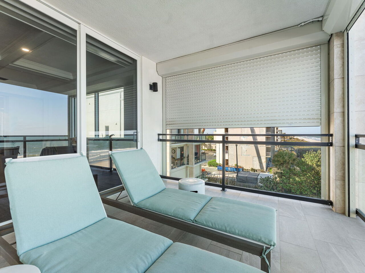 1625 N Highway A1A 401