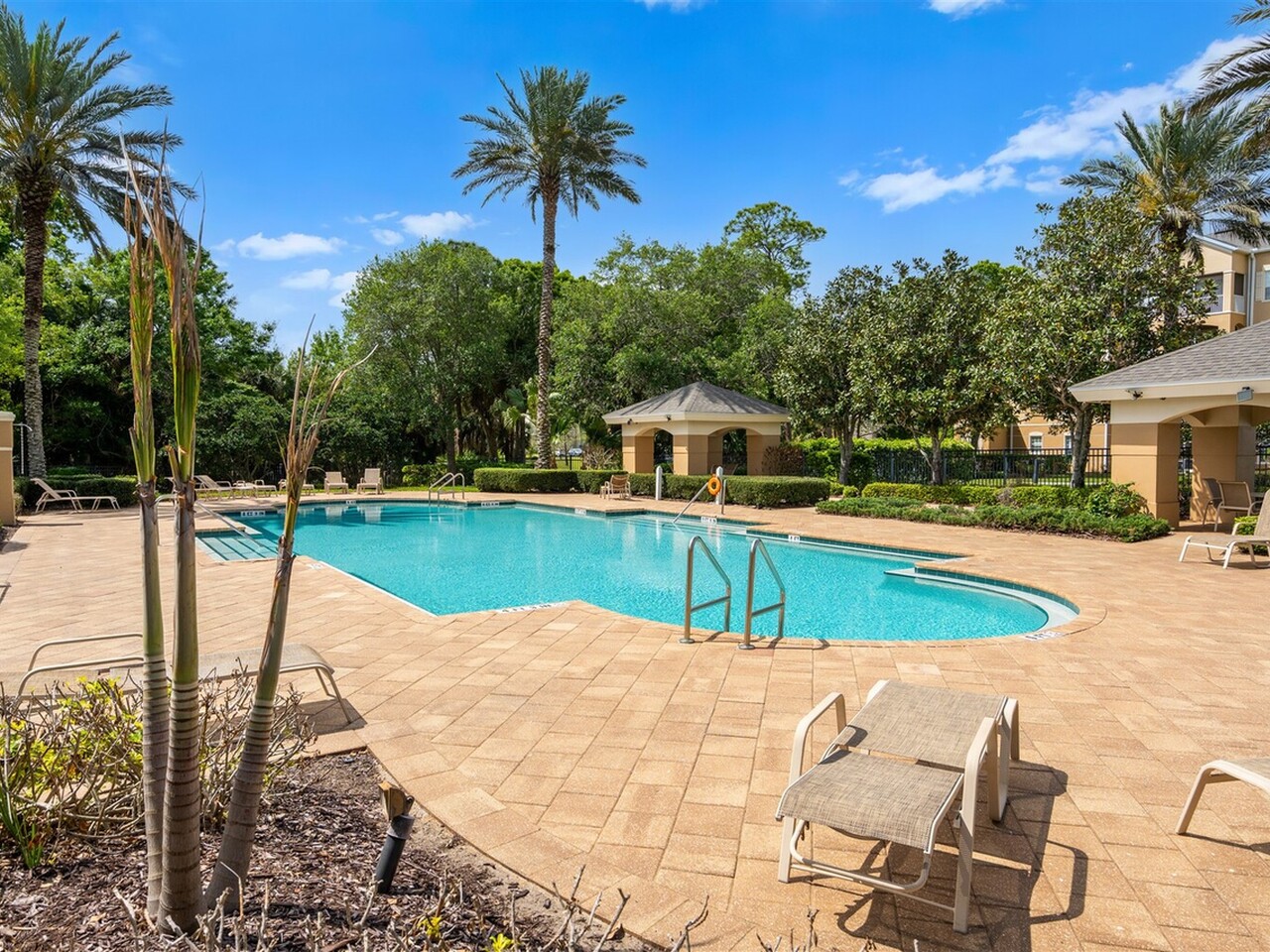 1626 Peregrine Circle #408