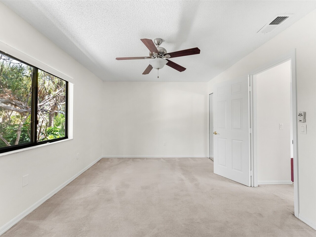 182 Maritime Place 1-7