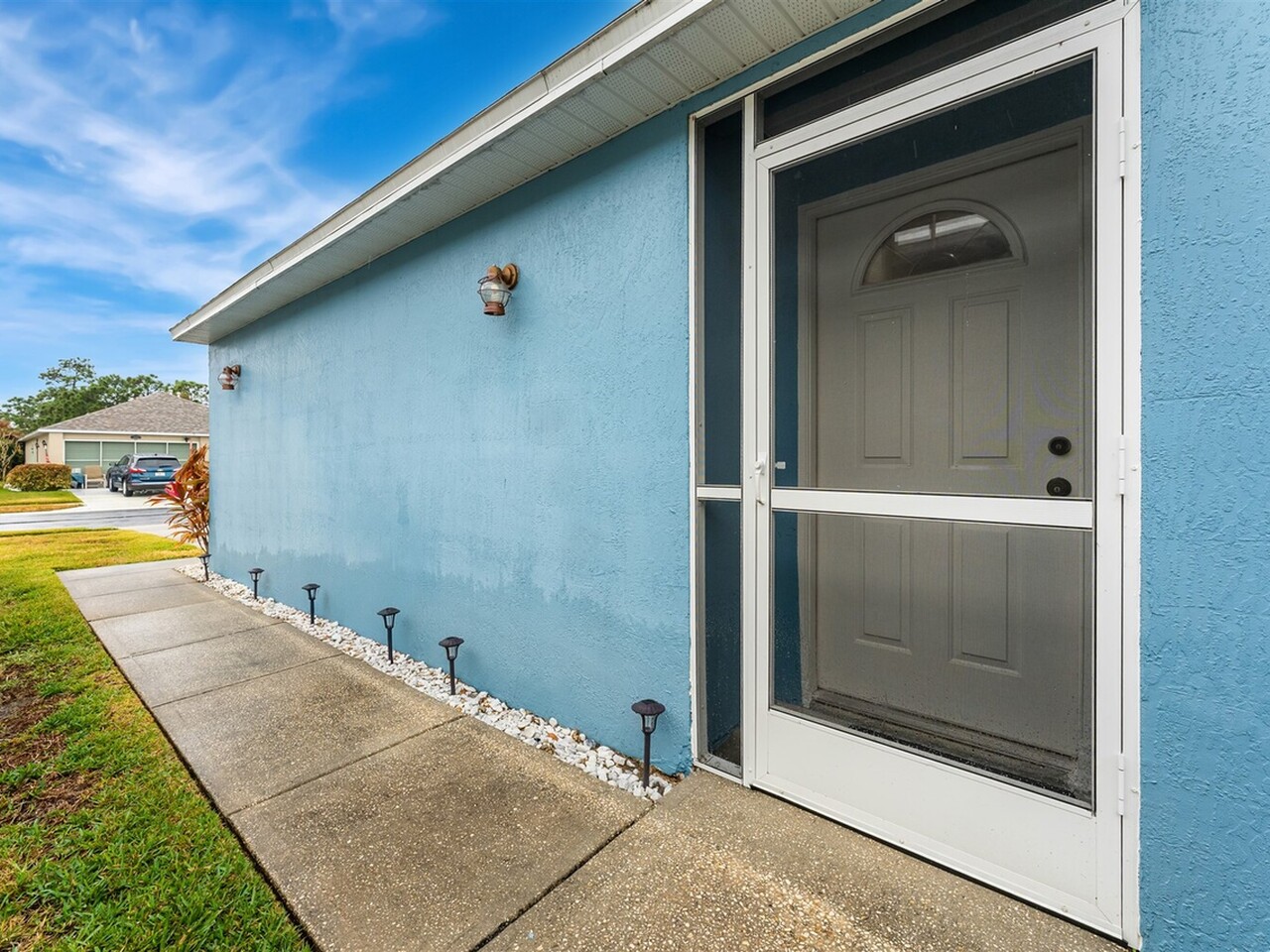 2047 Majestic Pine Court NE