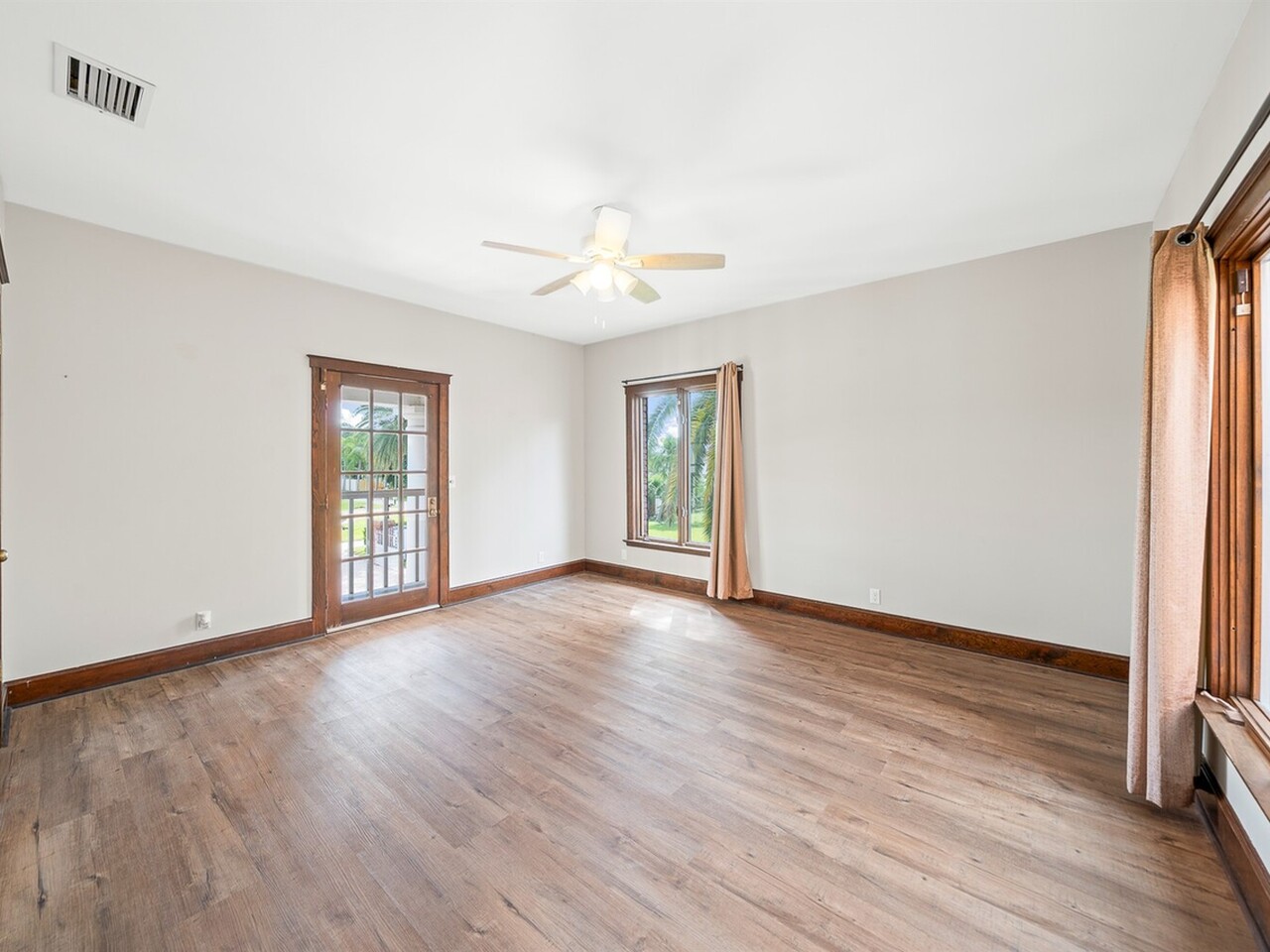 2195 S Courtenay Parkway