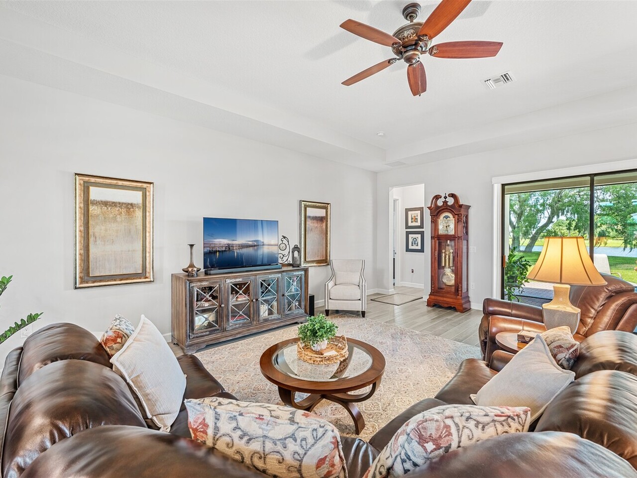 2200 Caravan Place
