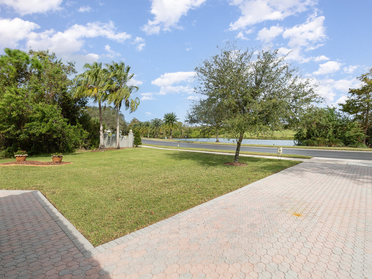 230 Baytree Dr.