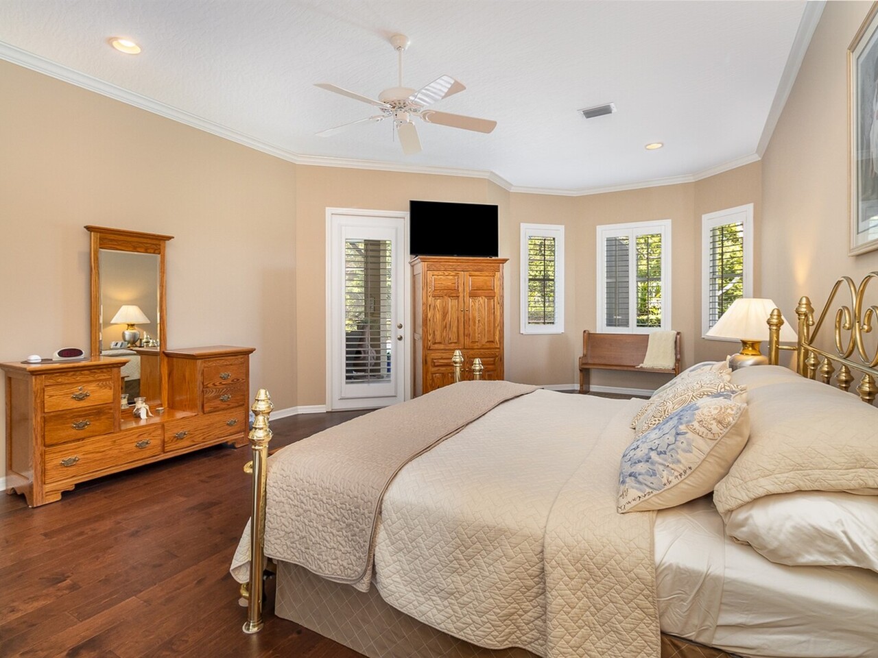 230 Baytree Dr.