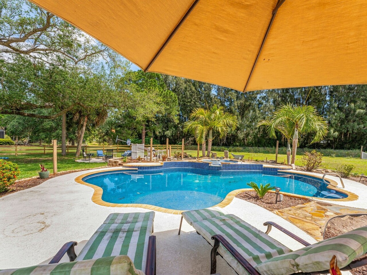2613 Shell Wood Drive