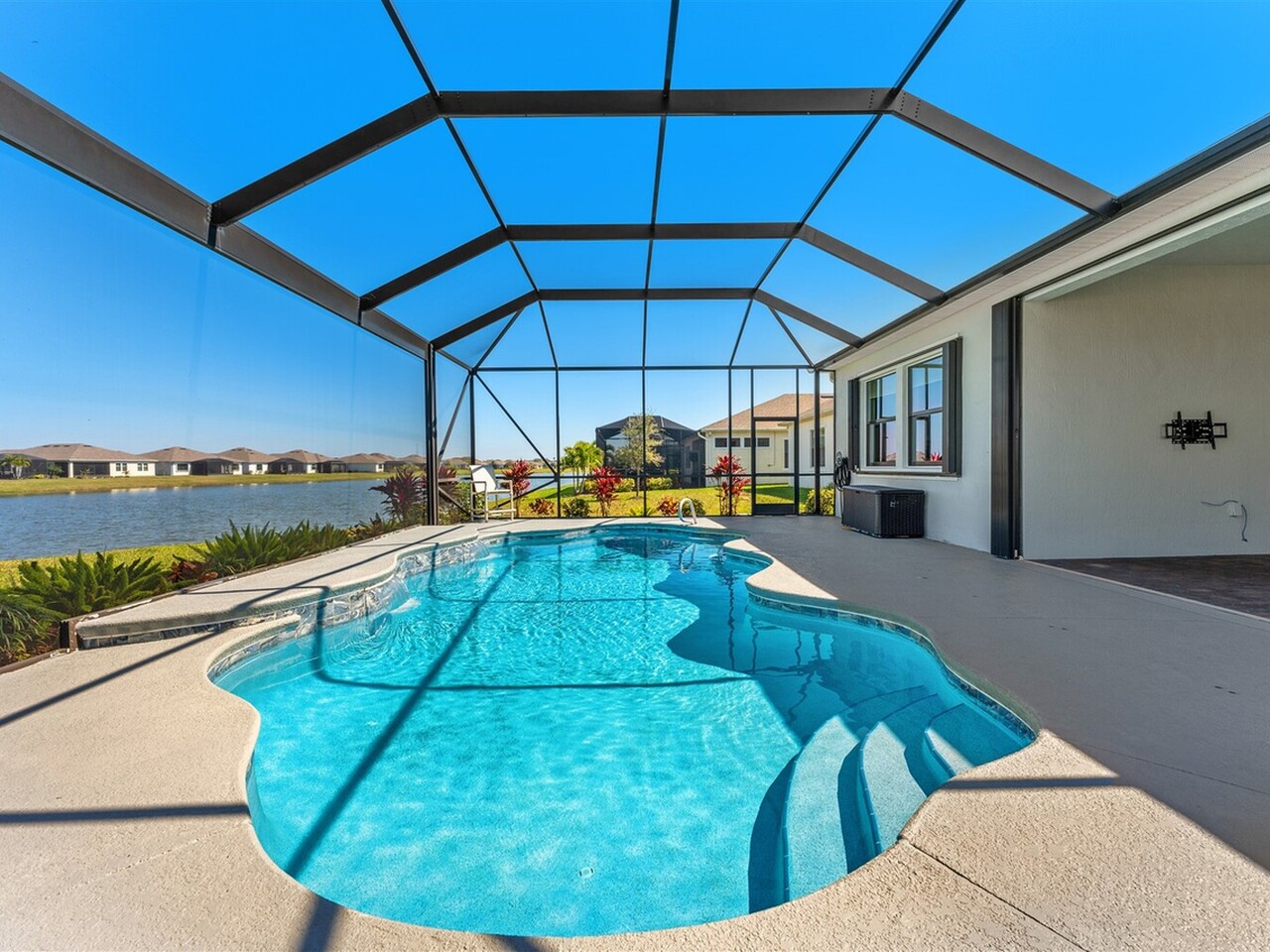 2709 Millennium Circle
