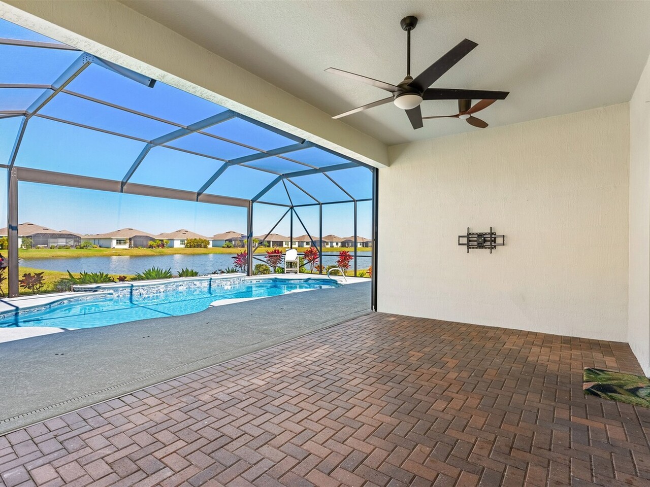 2709 Millennium Circle