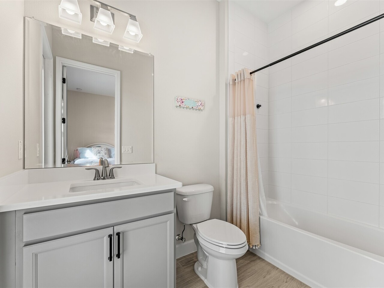 2714 Pelagornis Drive