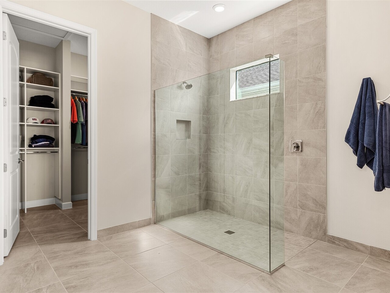 2718 Millennium Circle