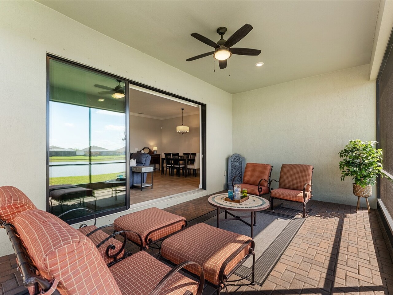 2718 Millennium Circle