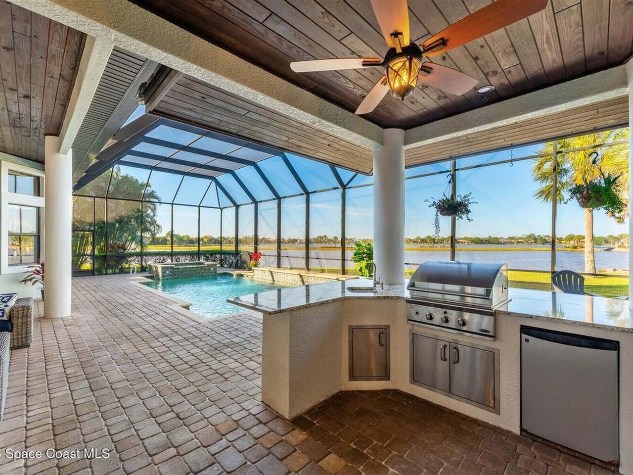 2803 Bellwind Circle