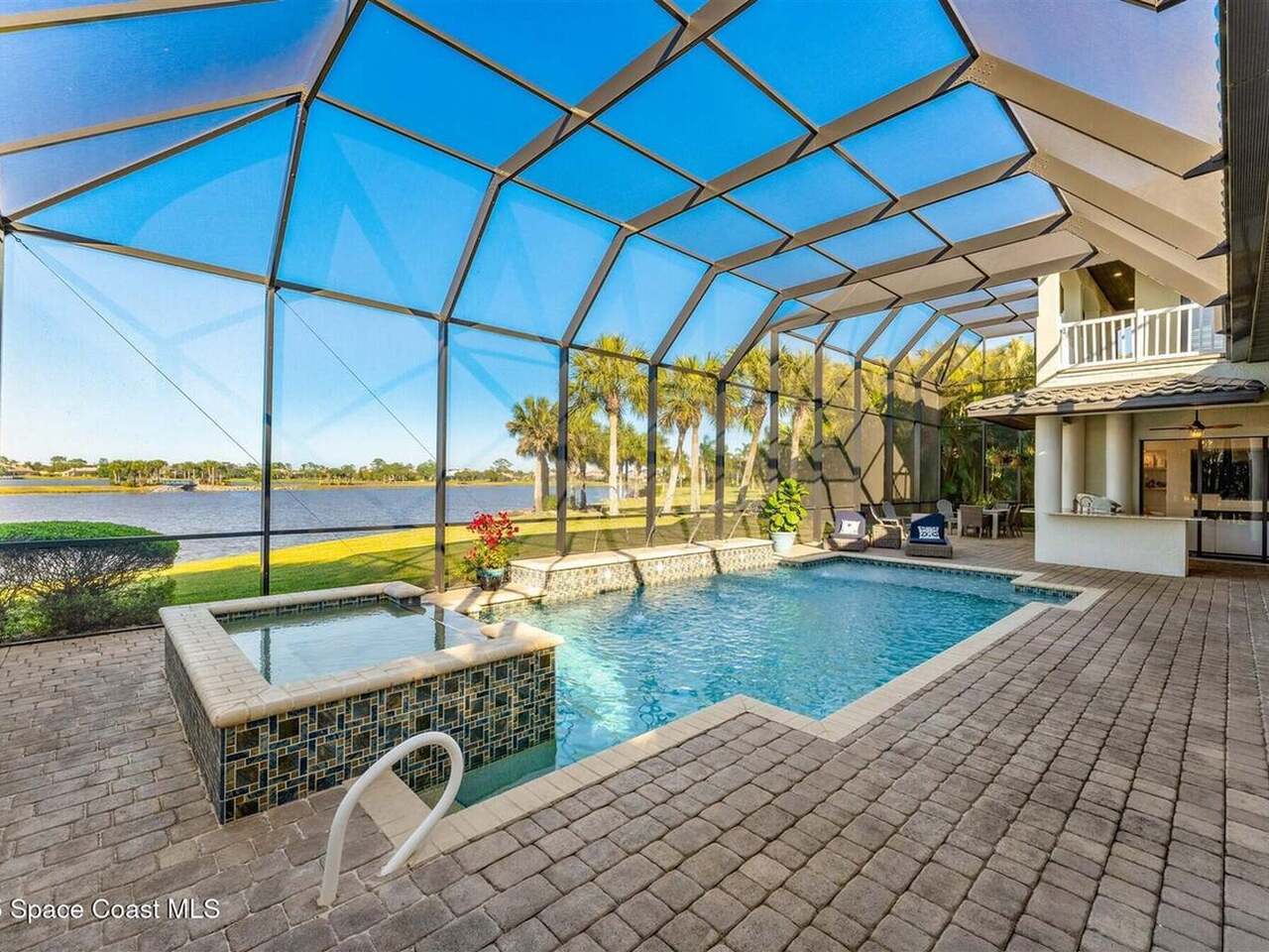 2803 Bellwind Circle