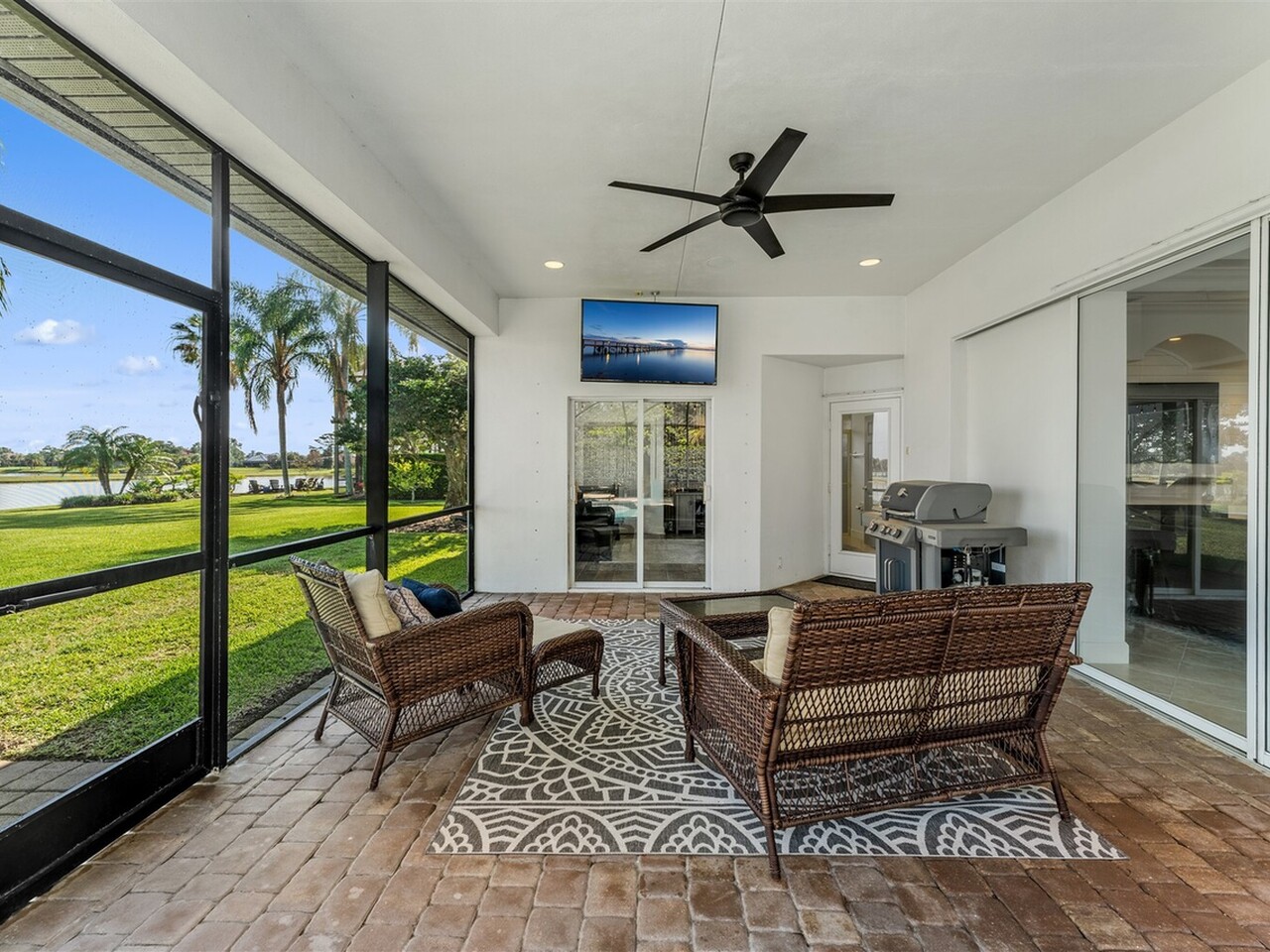 2843 Bellwind Circle