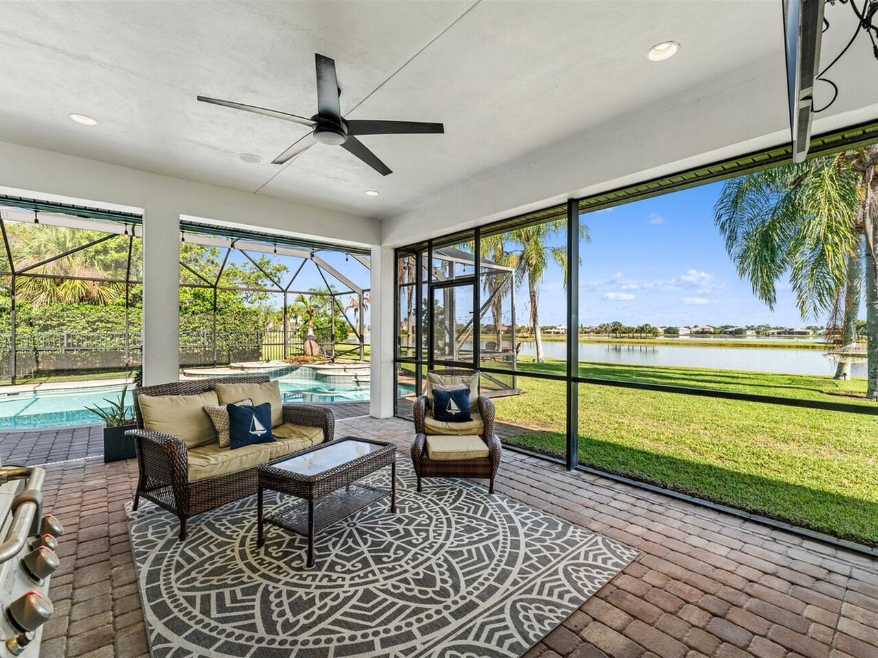 2843 Bellwind Circle