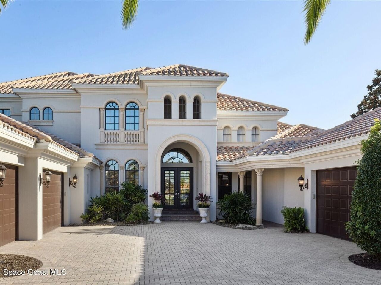 2902 Bellwind Circle