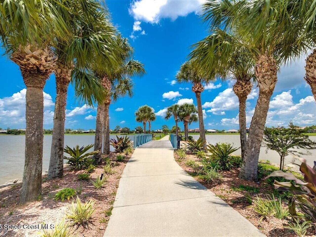 2902 Bellwind Circle