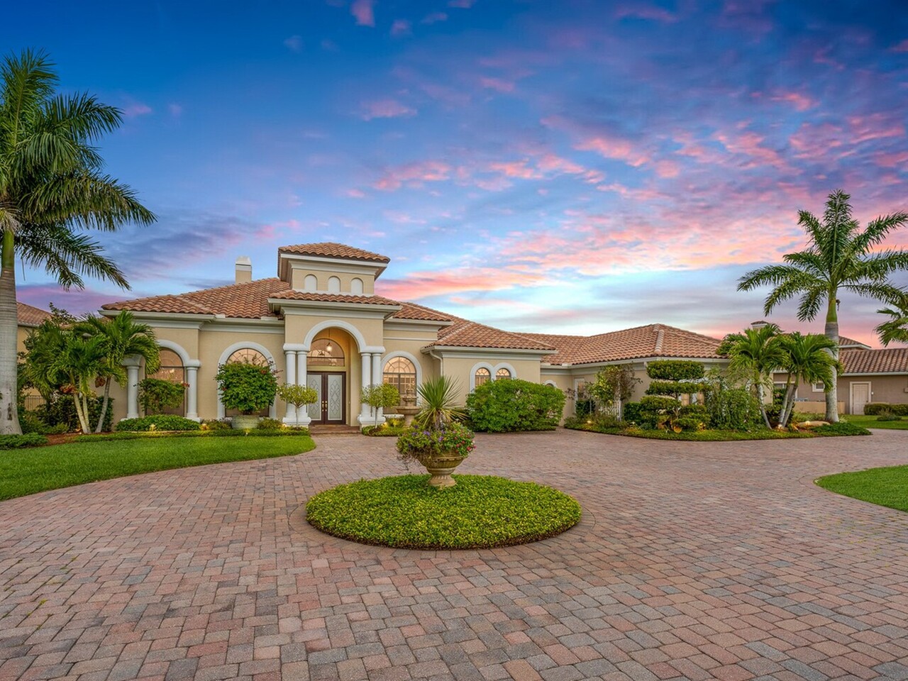 2953 Bellwind Circle