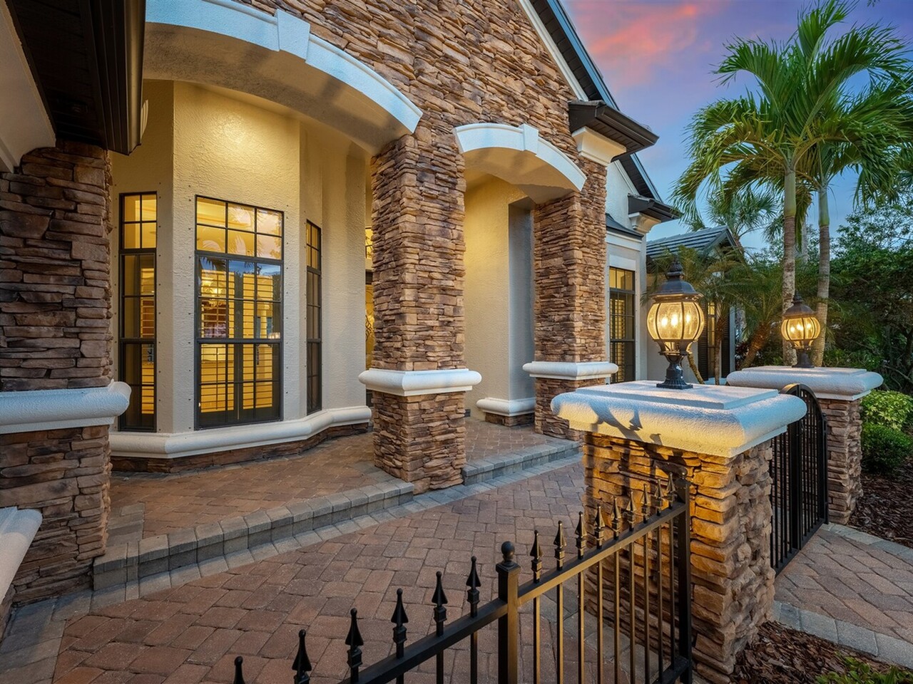 3233 Bellwind Circle